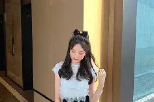 太嚣张了！顶流女星私宅约会被拍金晨有苦难言、黄晓明也道歉！